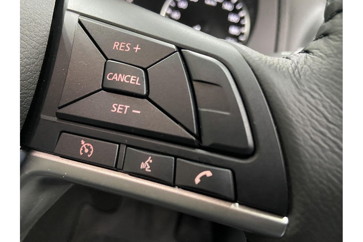 2025 Nissan Navara ST-X D23 4X4