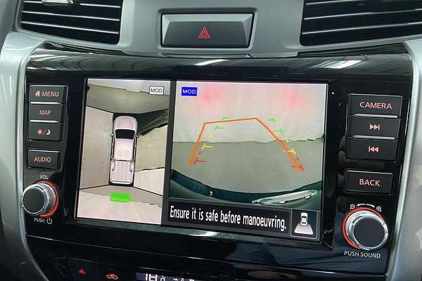 2025 Nissan Navara ST-X D23 4X4