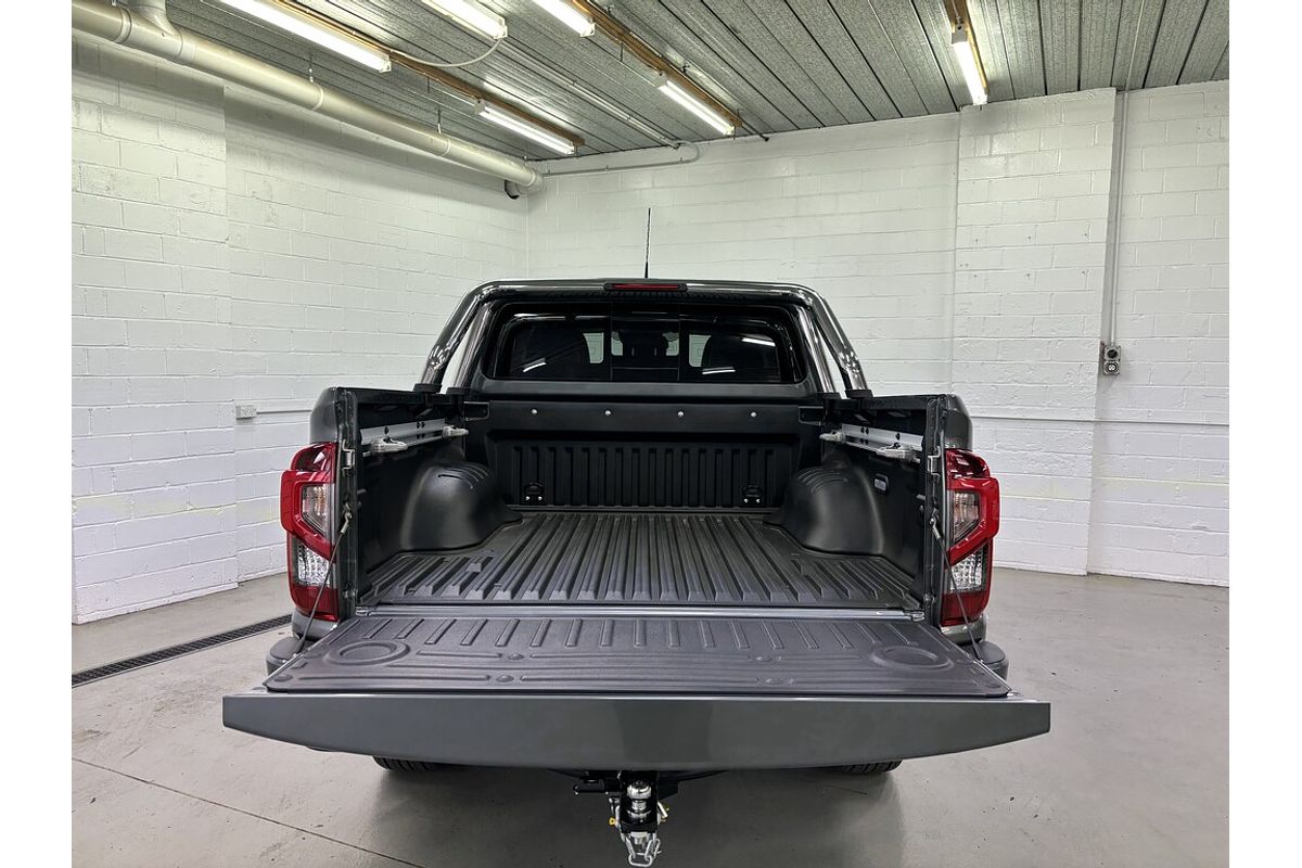 2025 Nissan Navara ST-X D23 4X4