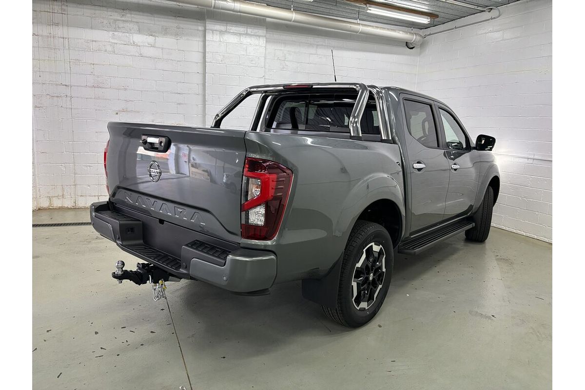 2025 Nissan Navara ST-X D23 4X4