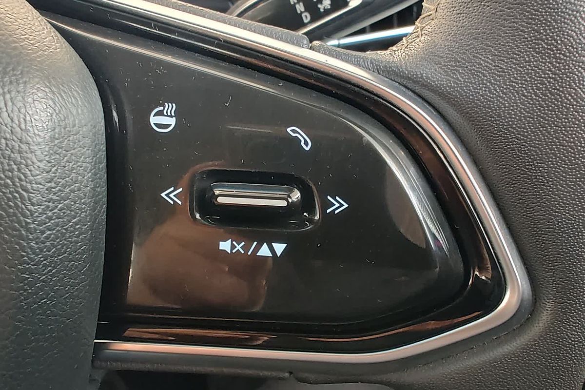 2022 LDV MIFA Luxe