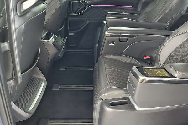 2022 LDV MIFA Luxe