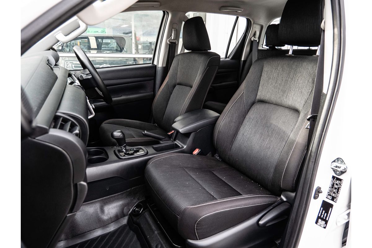 2023 Toyota Hilux SR GUN126R 4X4