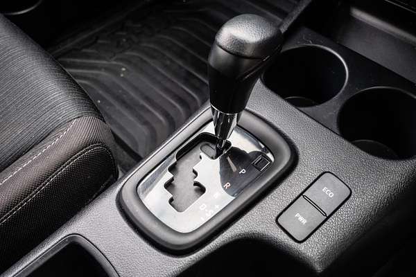 2023 Toyota Hilux SR GUN126R 4X4