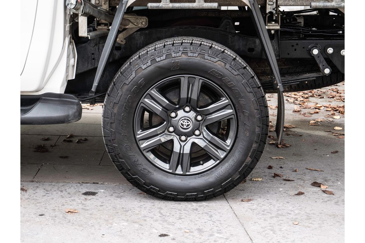 2023 Toyota Hilux SR GUN126R 4X4