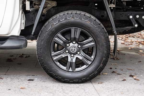 2023 Toyota Hilux SR GUN126R 4X4