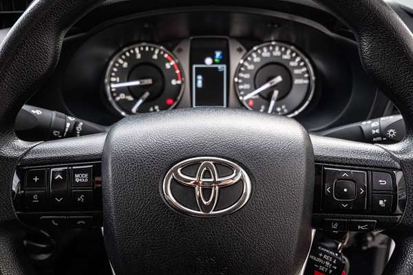 2023 Toyota Hilux SR GUN126R 4X4