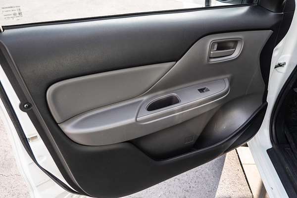 2018 Mitsubishi Triton GLX MQ 4X4