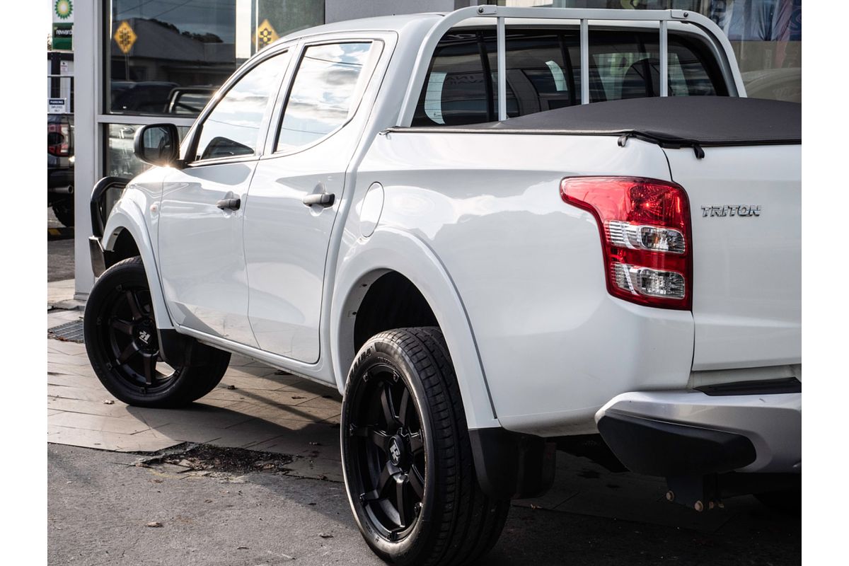 2018 Mitsubishi Triton GLX MQ 4X4