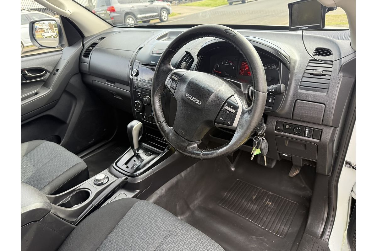 2015 Isuzu D-MAX SX 4X4