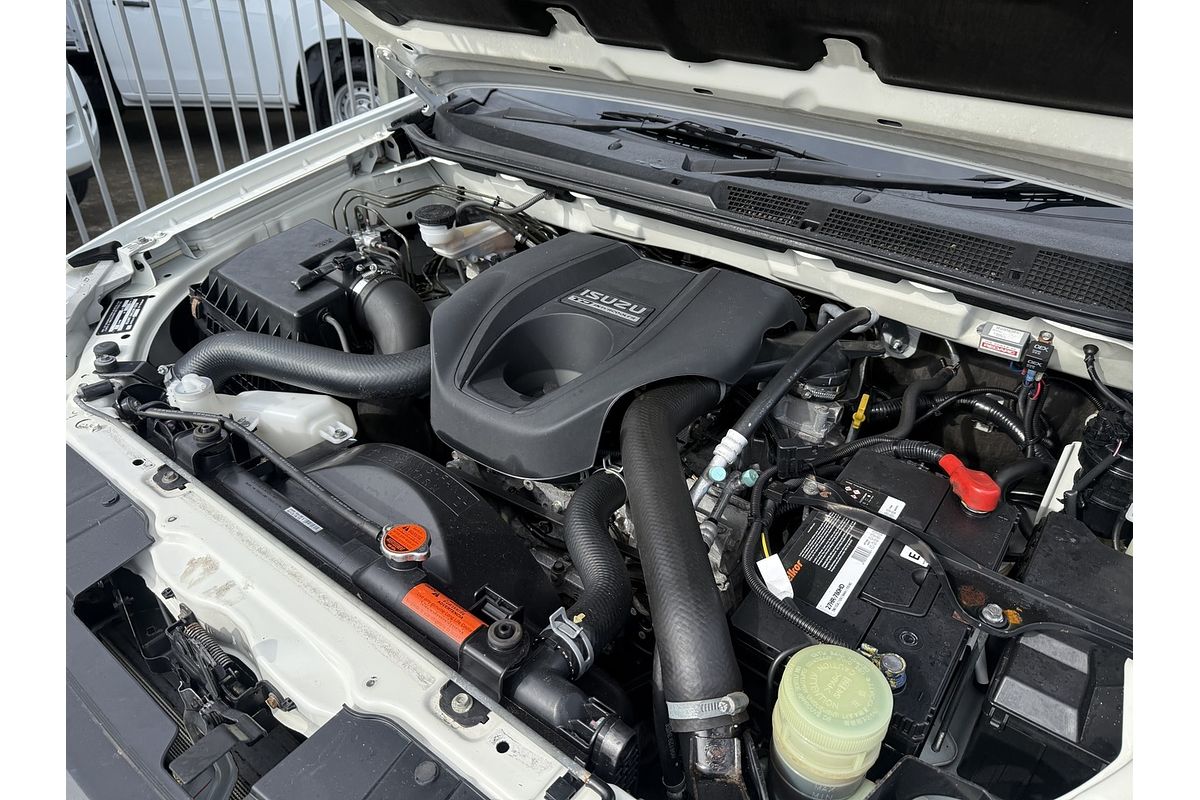 2015 Isuzu D-MAX SX 4X4