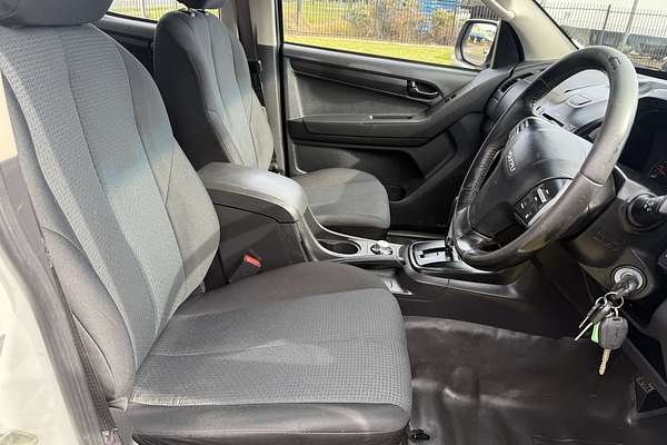 2015 Isuzu D-MAX SX 4X4