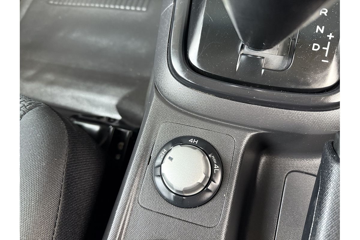 2015 Isuzu D-MAX SX 4X4