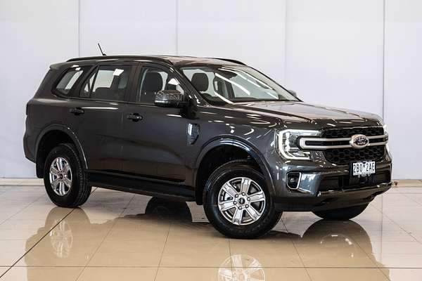 2024 Ford Everest Ambiente 2.0L