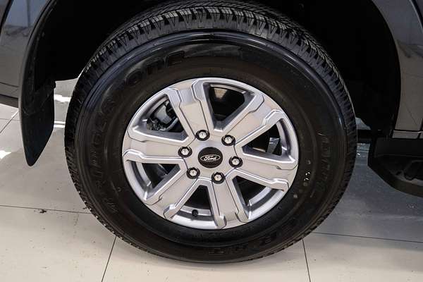 2024 Ford Everest Ambiente 2.0L