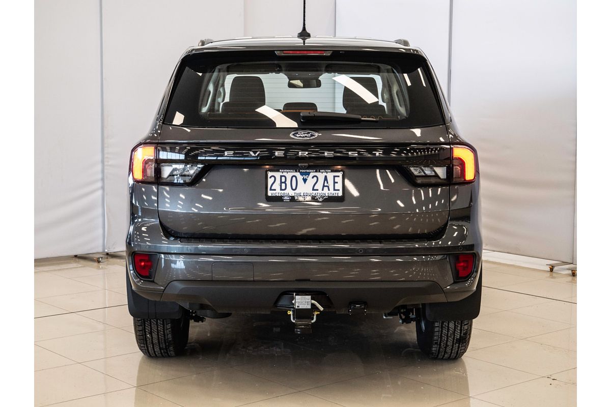 2024 Ford Everest Ambiente 2.0L