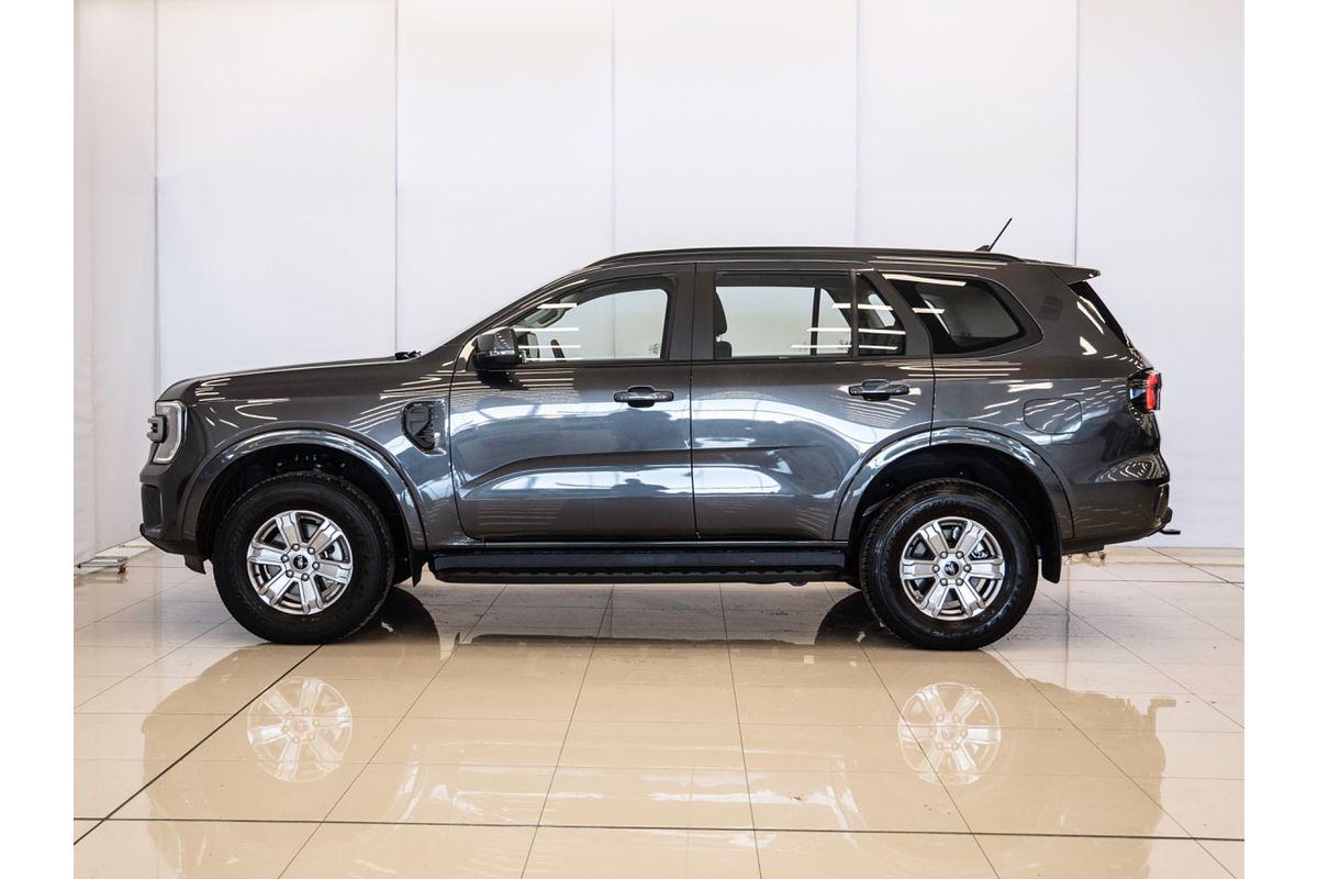 2024 Ford Everest Ambiente 2.0L