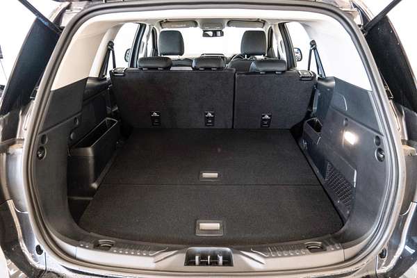 2024 Ford Everest Ambiente 2.0L