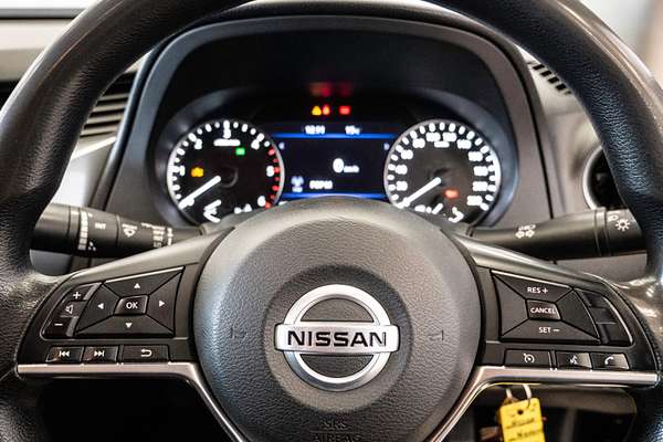 2022 Nissan Navara SL D23 Rear Wheel Drive