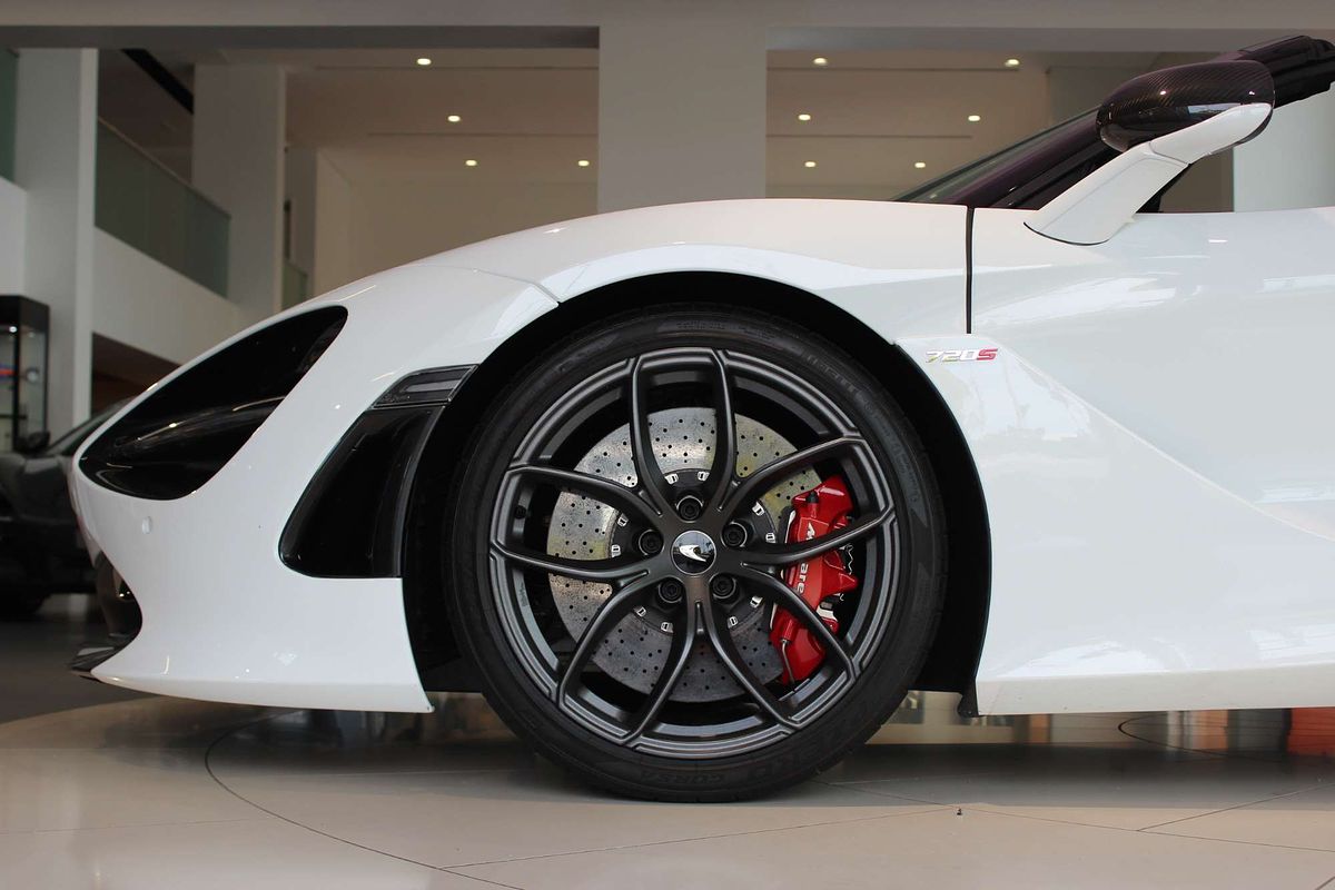 2019 McLaren 720S P14