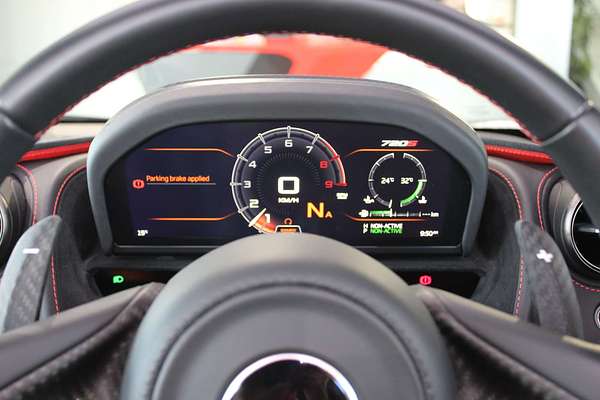 2019 McLaren 720S P14