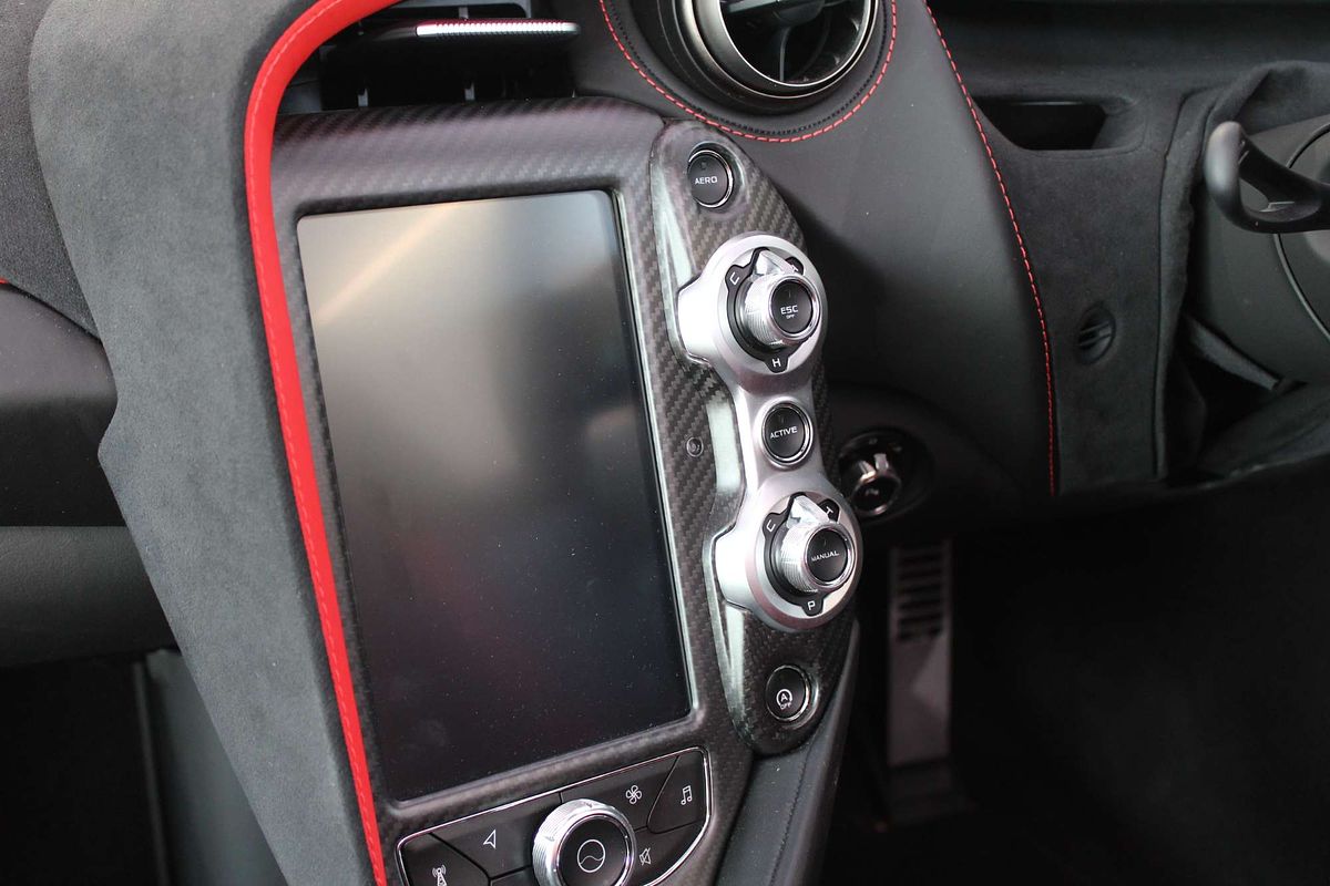 2019 McLaren 720S P14