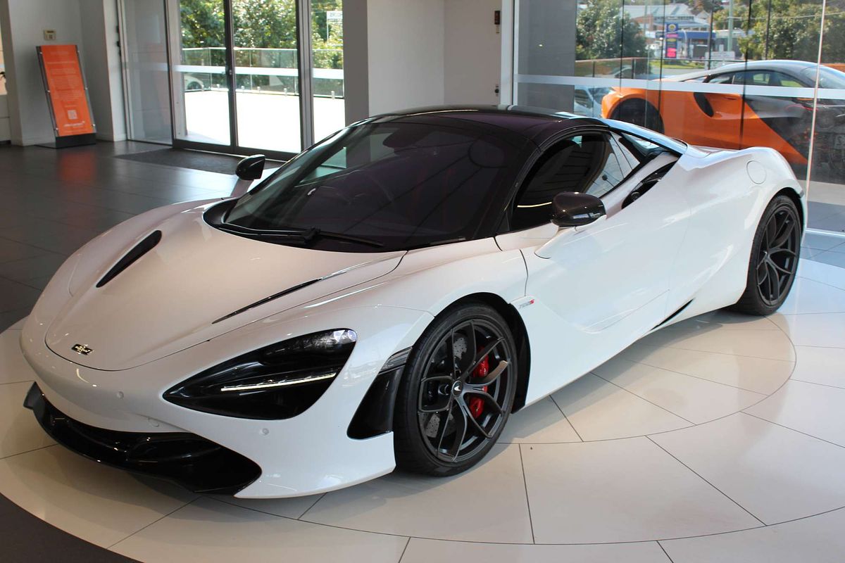 2019 McLaren 720S P14