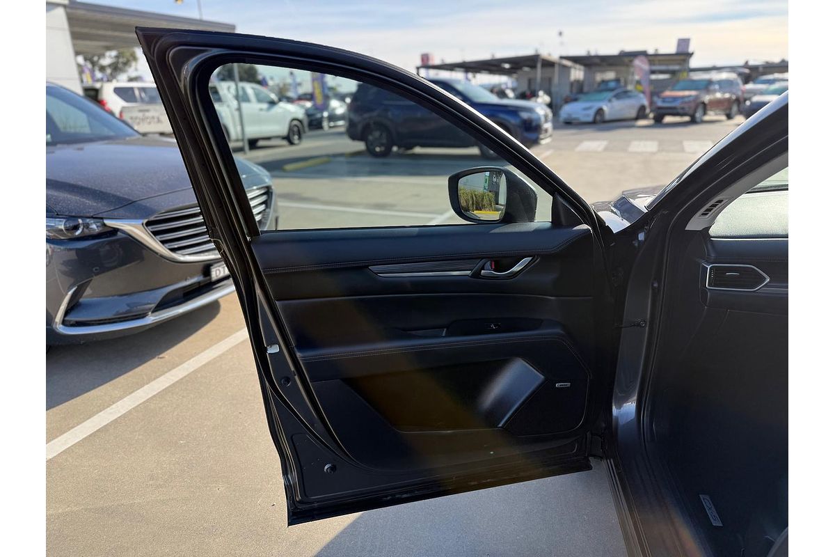 2017 Mazda CX-5 GT KF Series