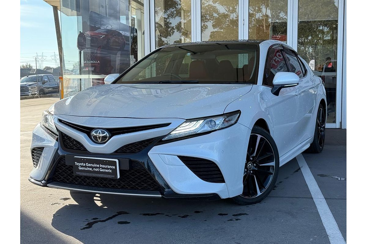 2018 Toyota Camry SX GSV70R