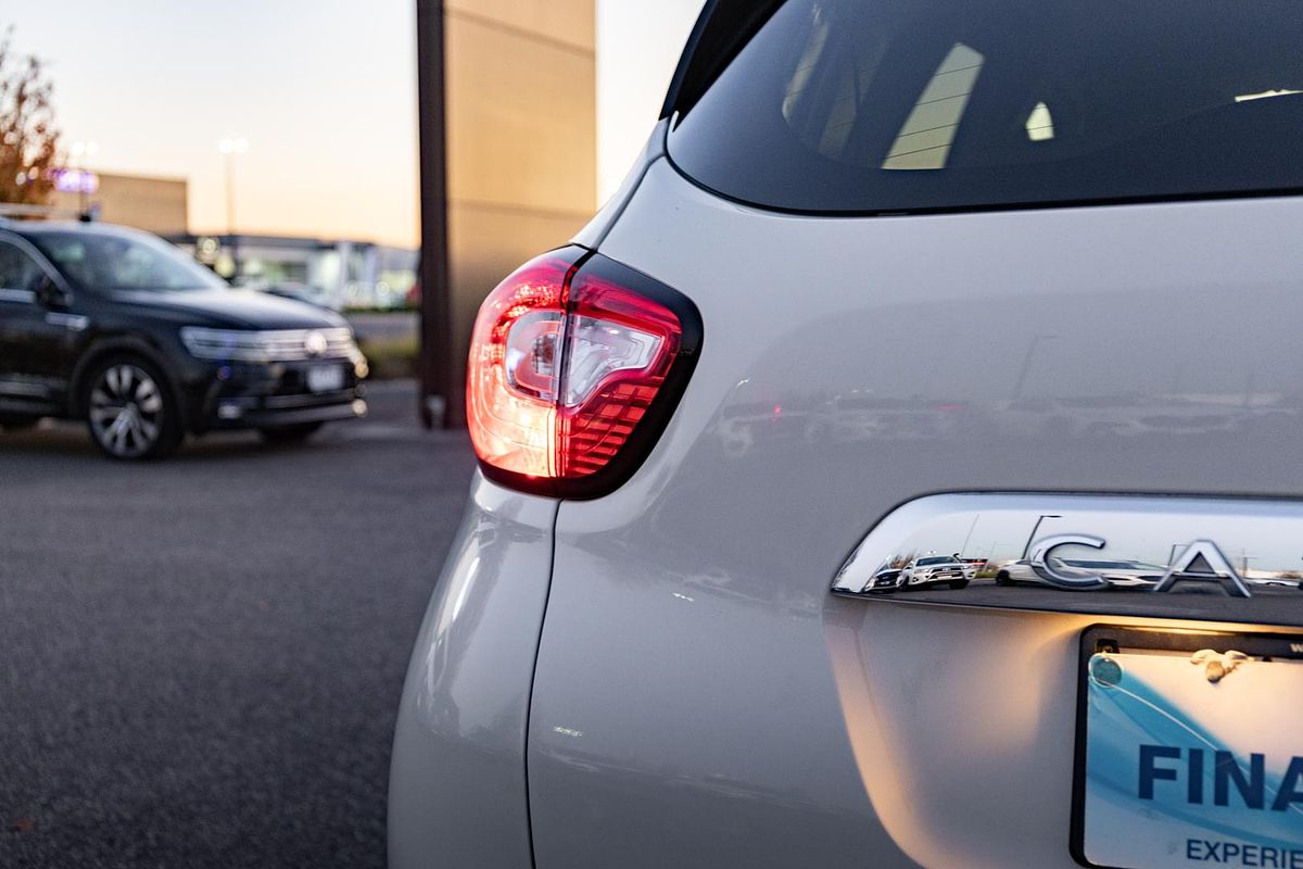 2015 Renault Captur Dynamique J87