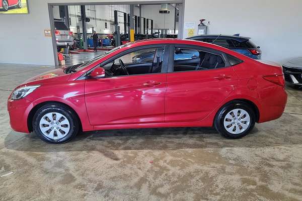 2015 Hyundai Accent Active RB3