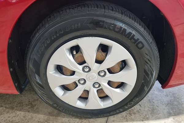 2015 Hyundai Accent Active RB3