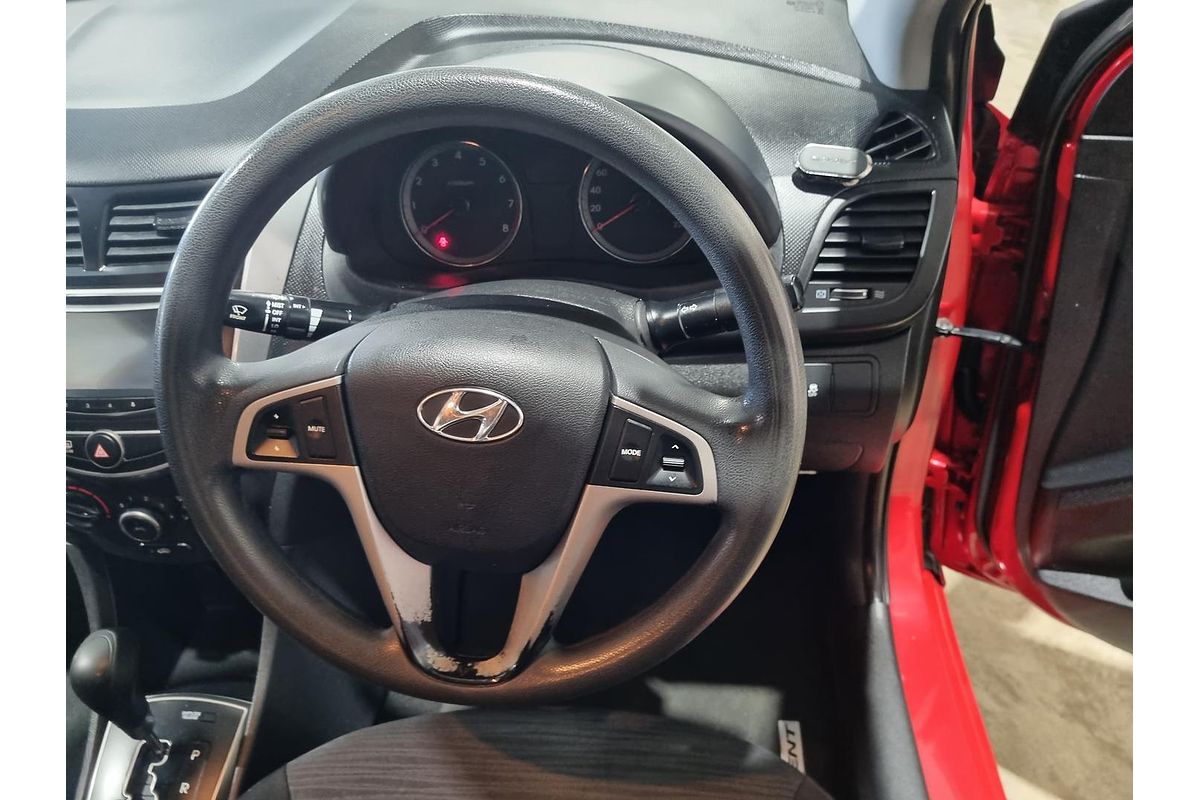 2015 Hyundai Accent Active RB3