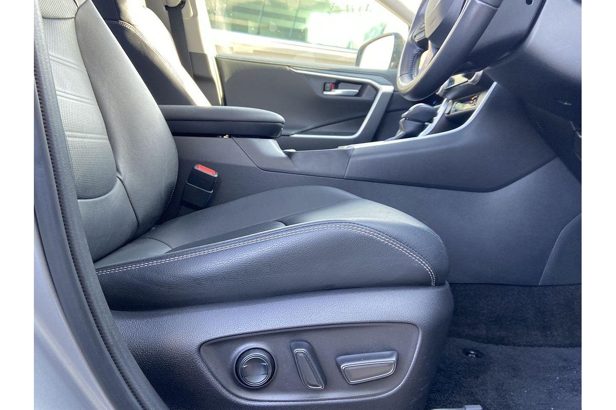 2022 Toyota RAV4 Cruiser AXAH52R