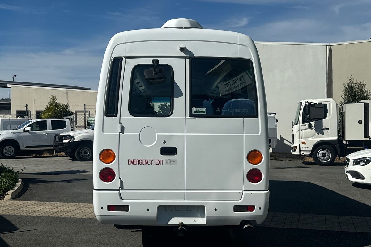 2016 Mitsubishi ROSA BUS DELUXE BE600