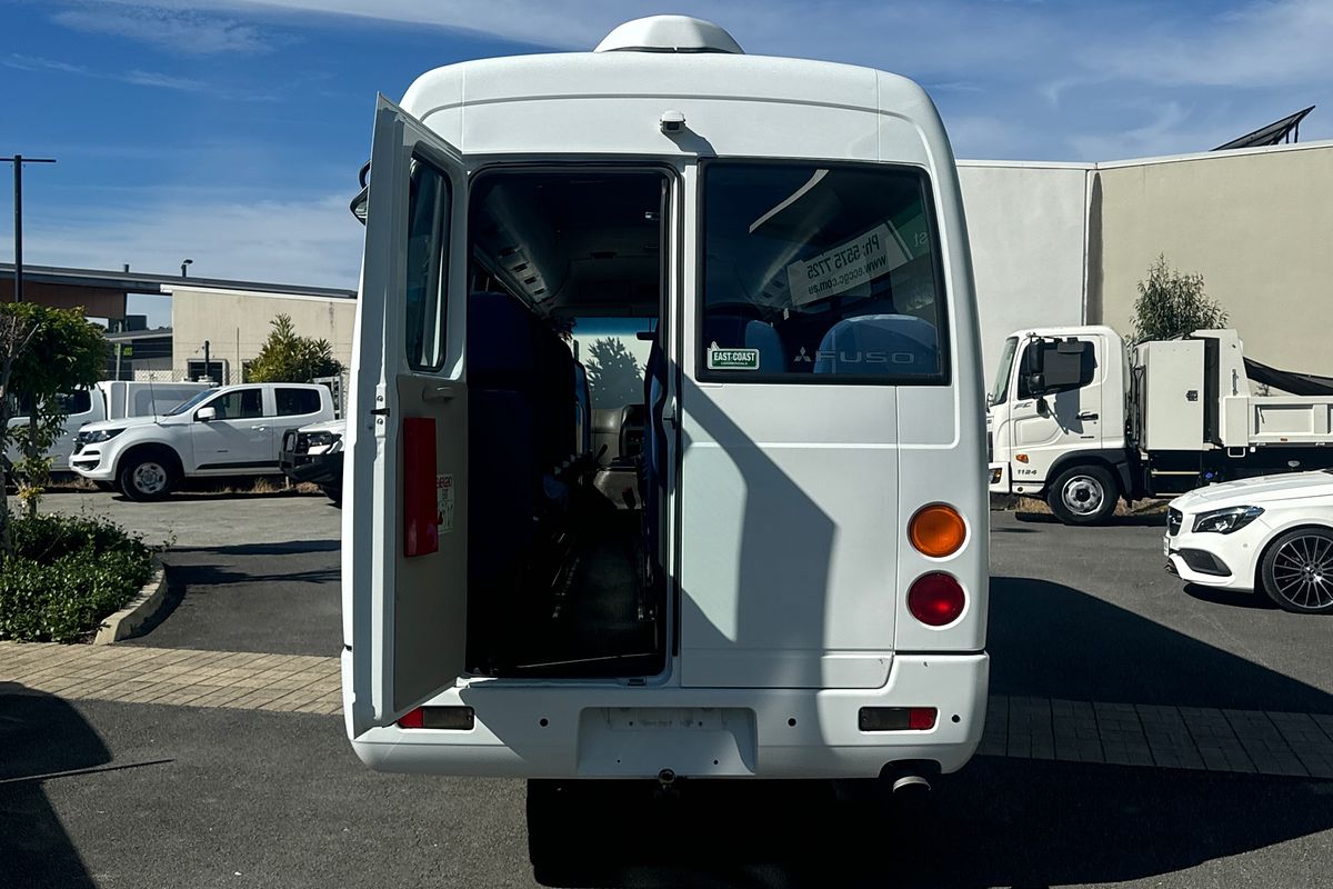 2016 Mitsubishi ROSA BUS DELUXE BE600