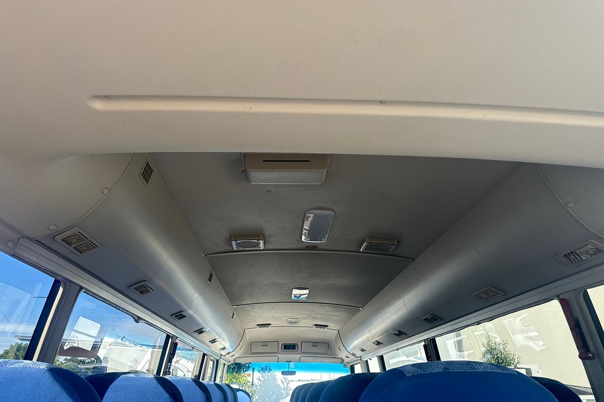 2016 Mitsubishi ROSA BUS DELUXE BE600