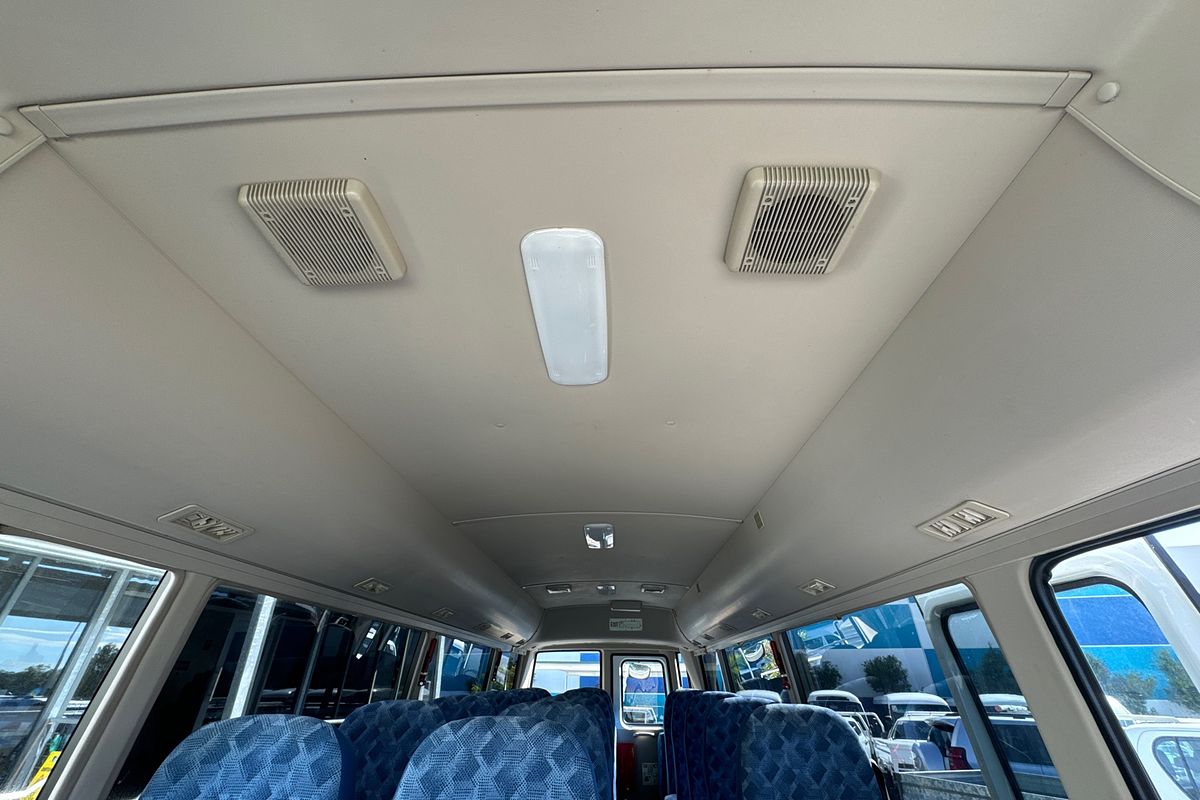 2016 Mitsubishi ROSA BUS DELUXE BE600