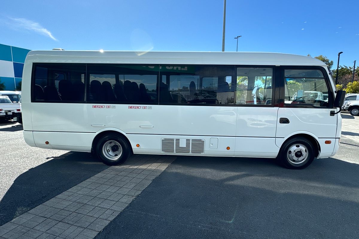 2016 Mitsubishi ROSA BUS DELUXE BE600