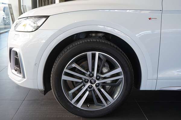 2021 Audi Q5 50 TDI S line FY
