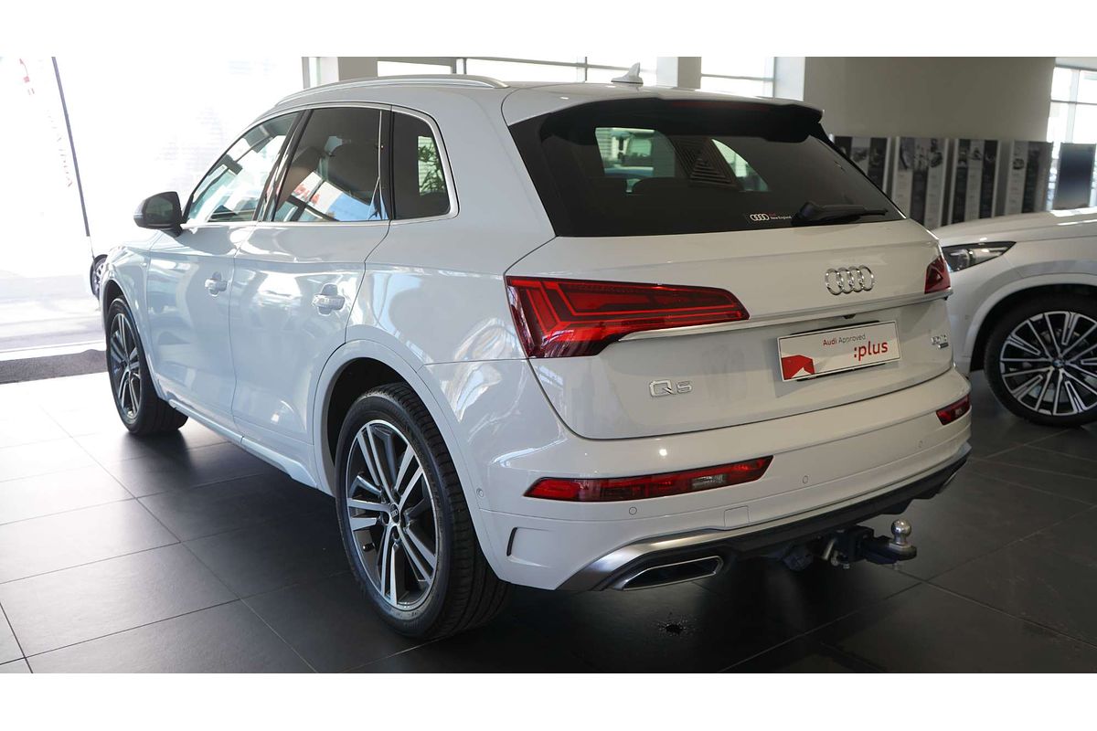 2021 Audi Q5 50 TDI S line FY