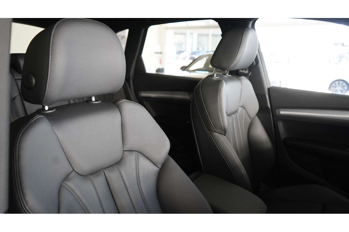 2021 Audi Q5 50 TDI S line FY