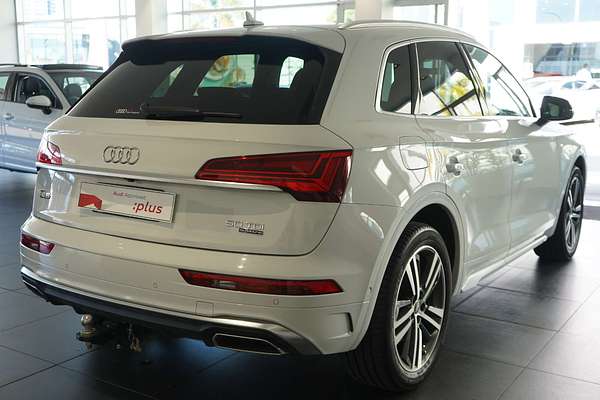 2021 Audi Q5 50 TDI S line FY