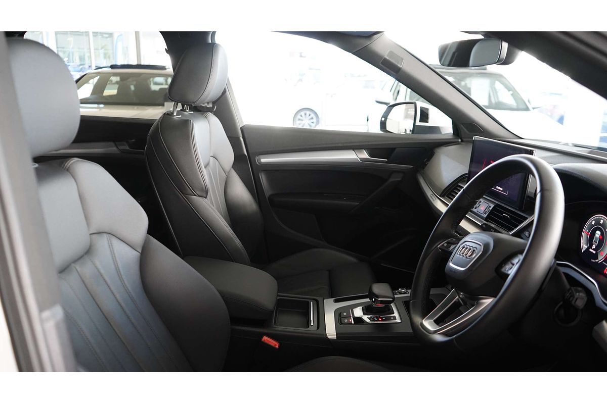 2021 Audi Q5 50 TDI S line FY