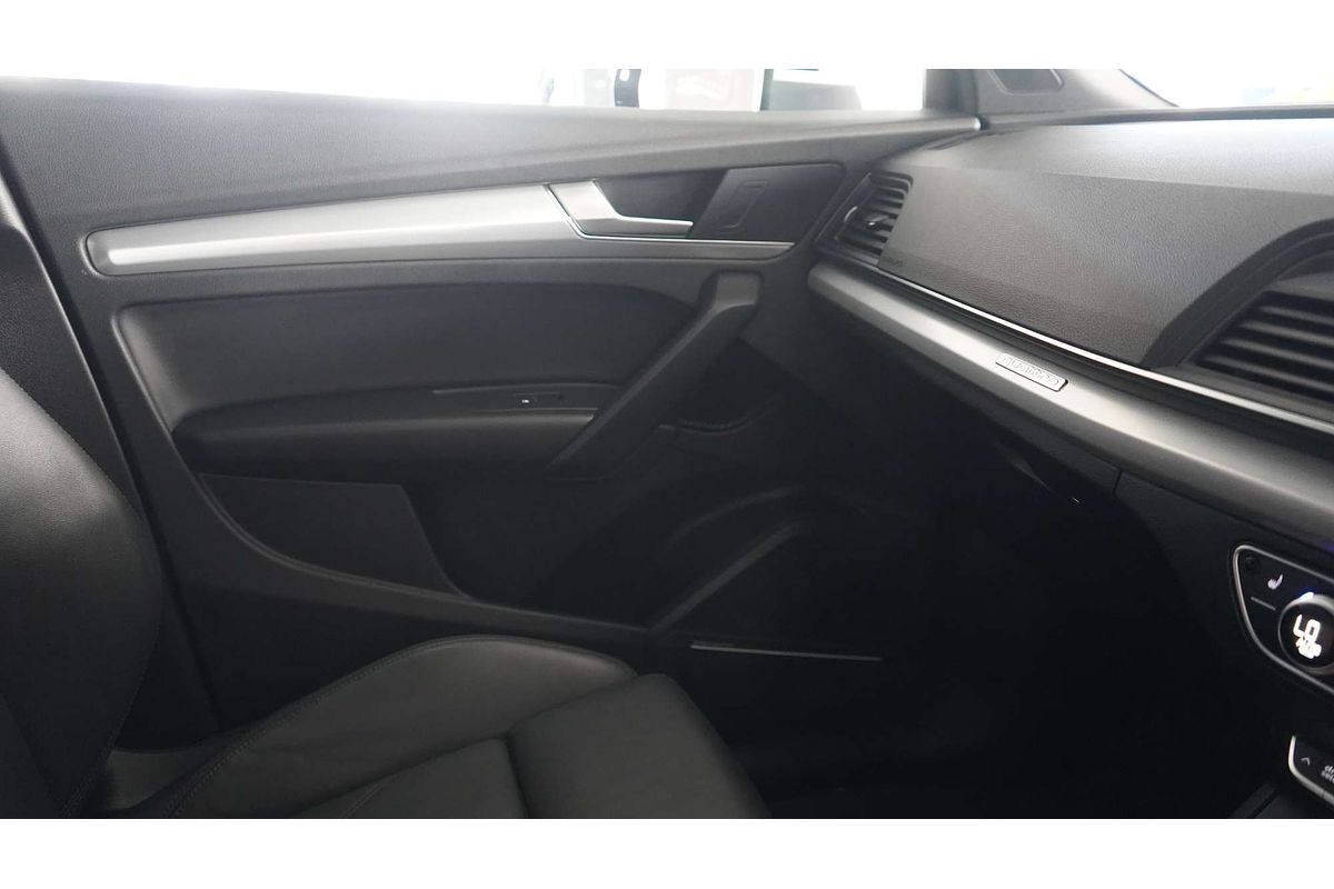 2021 Audi Q5 50 TDI S line FY