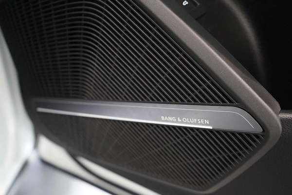 2021 Audi Q5 50 TDI S line FY