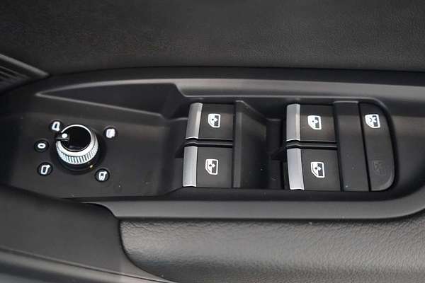 2021 Audi Q5 50 TDI S line FY