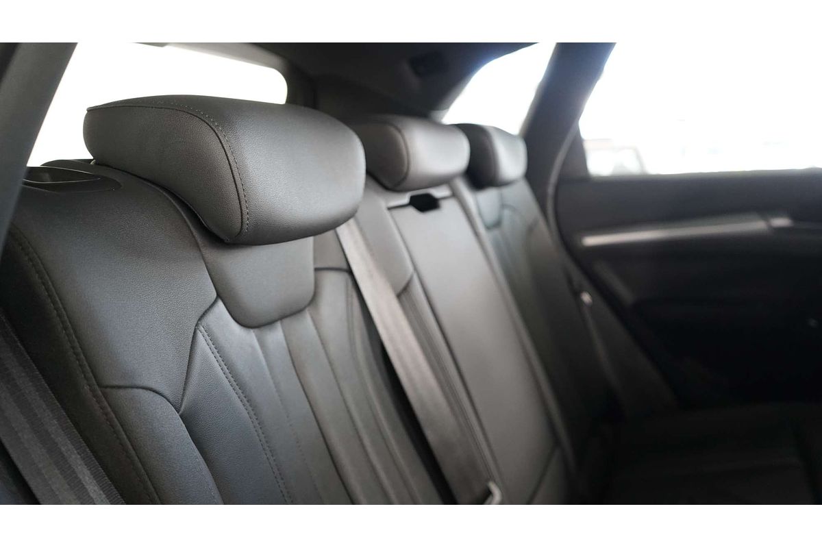 2020 Audi Q5 45 TFSI sport FY