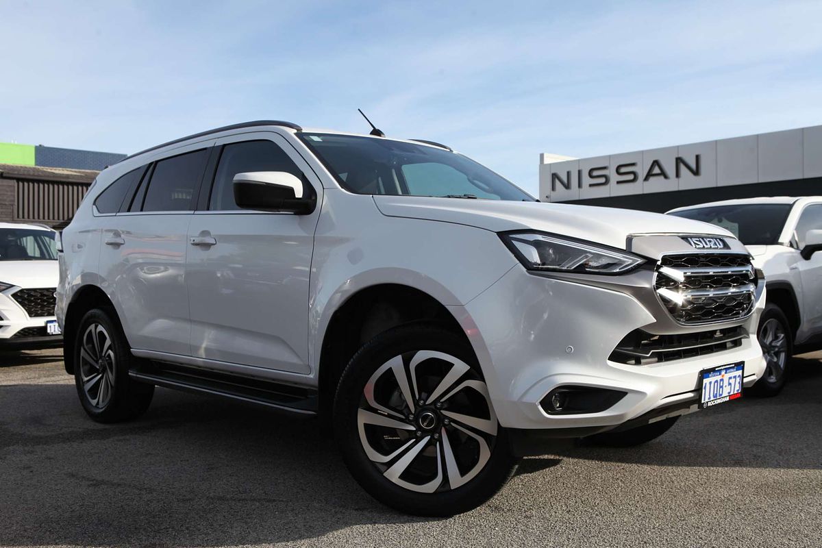 2021 Isuzu MU-X LS-T