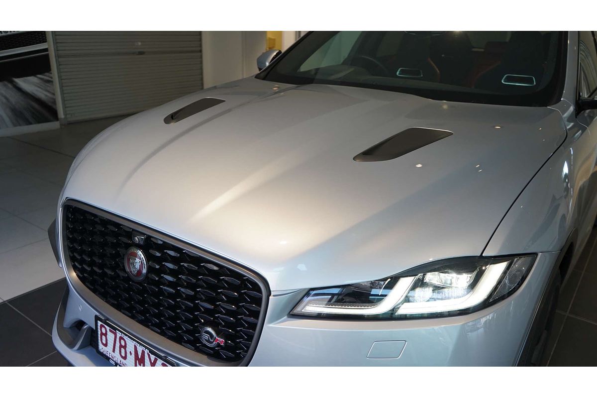 2021 Jaguar F-PACE SVR X761